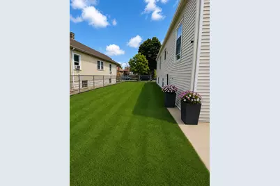 9236 S Blackstone Avenue, Chicago, IL 60619 - Photo 21