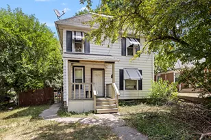 417 N Longwood St, Rockford, IL 61107 - Photo 1