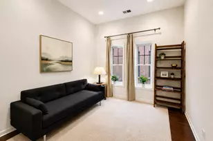 4129 N Kenmore Ave, Chicago, IL 60613 - Photo 17
