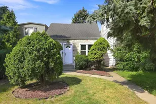 4438 N Narragansett Ave, Harwood Heights, IL 60706 - Photo 1