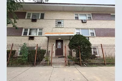 700 N Parkside Avenue #2S, Chicago, IL 60644 - Photo 1