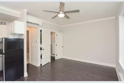 640 W Wrightwood Avenue #201, Chicago, IL 60614 - Photo 5