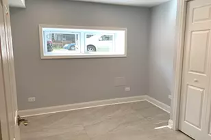 3929 N Whipple St, Chicago, IL 60618 - Photo 11