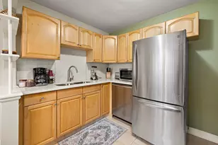 2739 W Summerdale Ave, Chicago, IL 60625 - Photo 11