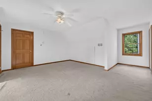4N760 S Circle Dr, Saint Charles, IL 60175 - Photo 19