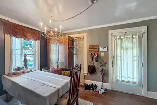 428 W Chestnut St, Freeport, IL 61032 - Photo 11