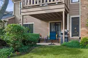 1214 Gulfstream Pkwy, Libertyville, IL 60048 - Photo 15