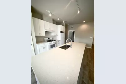 2807 S Halsted Street #309, Chicago, IL 60608 - Photo 9