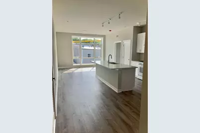 2807 S Halsted Street #309, Chicago, IL 60608 - Photo 3