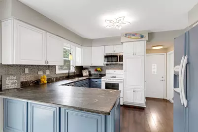 831 N Lombard Road, Addison, IL 60101 - Photo 7