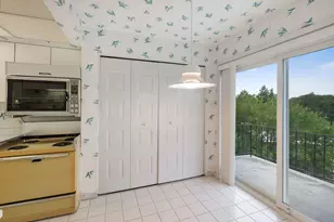 4949 Golf Rd, Skokie, IL 60077 - Photo 9
