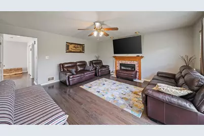 57 White Fence Trail, Streamwood, IL 60107 - Photo 15