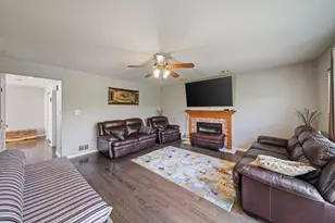 57 White Fence Trail, Streamwood, IL 60107 - Photo 15