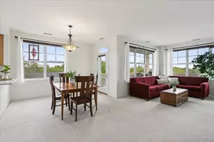 977 Harris Rd, Grayslake, IL 60030 - Photo 13