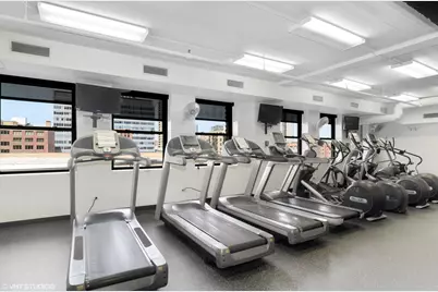 165 N Canal Street #602, Chicago, IL 60606 - Photo 17