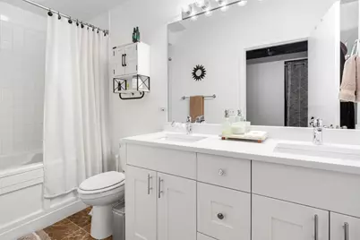 165 N Canal Street #602, Chicago, IL 60606 - Photo 13