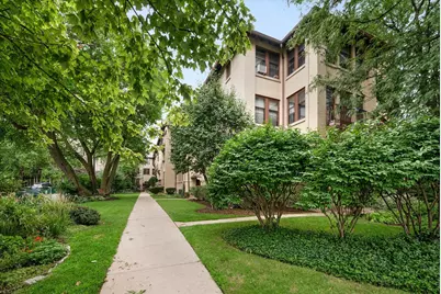 949 Lake Street #1F, Oak Park, IL 60301 - Photo 1