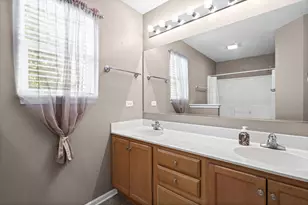 435 Shadow Wood Dr, Yorkville, IL 60560 - Photo 29