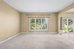 435 Shadow Wood Dr, Yorkville, IL 60560 - Photo 11