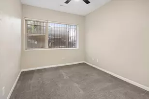 3923 W Ainslie St, Chicago, IL 60625 - Photo 17