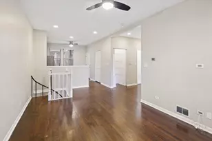3923 W Ainslie St, Chicago, IL 60625 - Photo 5
