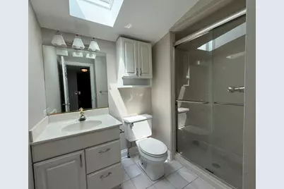 1000 E Touhy Avenue, Des Plaines, IL 60018 - Photo 13