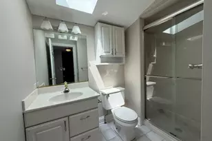 1000 E Touhy Ave, Des Plaines, IL 60018 - Photo 13