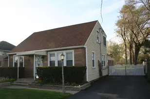 1000 E Touhy Ave, Des Plaines, IL 60018 - Photo 1
