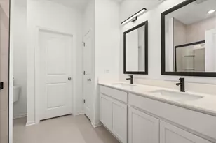 1662 Patterson Ave, North Aurora, IL 60542 - Photo 25