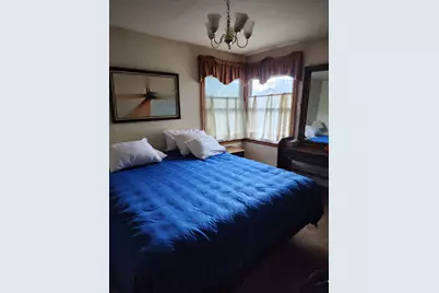 12200 S Yale Avenue, Chicago, IL 60628 - Photo 9