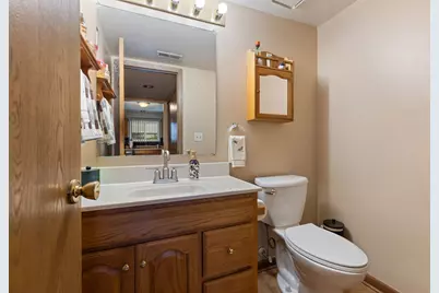 17 Fernwood Drive, Bolingbrook, IL 60440 - Photo 11