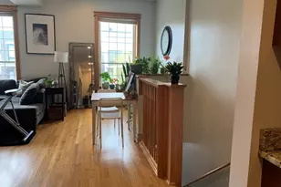 2051 W Ohio St, Chicago, IL 60612 - Photo 3
