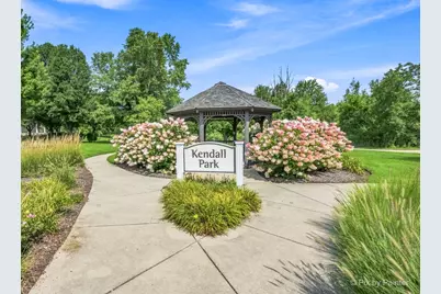 2431 Emily Lane, Elgin, IL 60124 - Photo 27