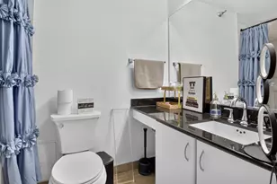 401 E Ontario St, Chicago, IL 60611 - Photo 17