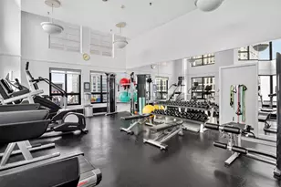 401 E Ontario St, Chicago, IL 60611 - Photo 45