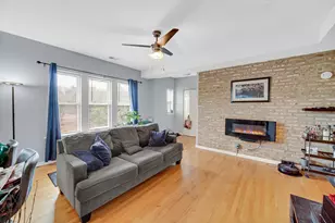 6104 N Rockwell St, Chicago, IL 60659 - Photo 5