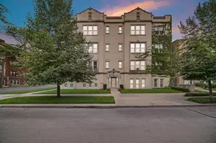 6104 N Rockwell St, Chicago, IL 60659 - Photo 1