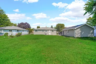 6409 W 85th Place, Burbank, IL 60459 - Photo 17