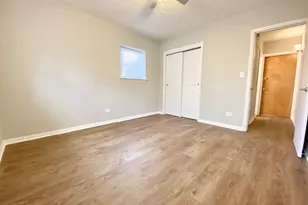 317 S Plum Grove Rd, Palatine, IL 60067 - Photo 11