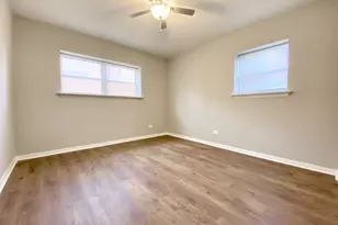 317 S Plum Grove Rd, Palatine, IL 60067 - Photo 9