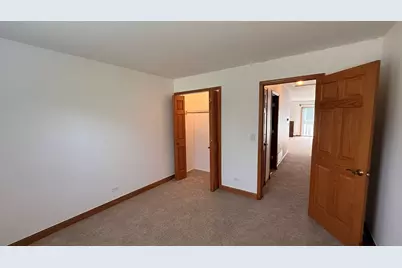 220 Oak Knoll Court #B2, Schaumburg, IL 60193 - Photo 27