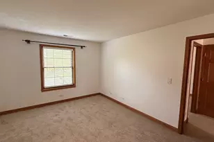 220 Oak Knoll Ct, Schaumburg, IL 60193 - Photo 23
