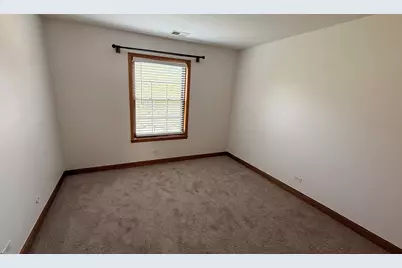 220 Oak Knoll Court #B2, Schaumburg, IL 60193 - Photo 25