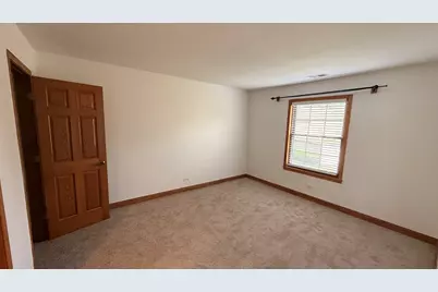 220 Oak Knoll Court #B2, Schaumburg, IL 60193 - Photo 19