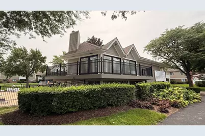 220 Oak Knoll Court #B2, Schaumburg, IL 60193 - Photo 31