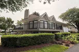 220 Oak Knoll Ct, Schaumburg, IL 60193 - Photo 31