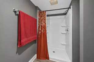 9926 S Wentworth Ave, Chicago, IL 60628 - Photo 13
