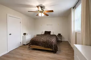 201 Mc Kinley St, Georgetown, IL 61846 - Photo 13