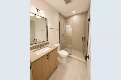 1337 W Estes Avenue #1D, Chicago, IL 60626 - Photo 19