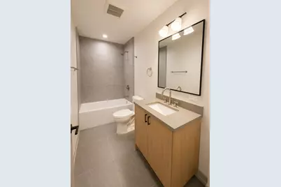 1337 W Estes Avenue #1D, Chicago, IL 60626 - Photo 23
